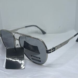 Manhattan Collection Aviator Sunglasses – Maximum UV Protection – Designer Metal